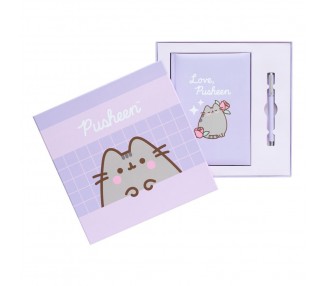 Set cuaderno A5 premium + boligrafo Pusheen Moments