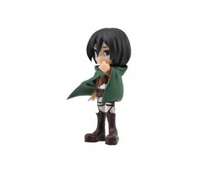 Figura sorpresa Attack On Titan 9cm surtido