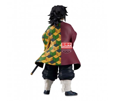 Figura Giyu Tomioka Grandista Demon Slayer Kimetsu no Yaiba 24cm