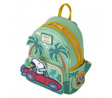 Mochila Road Trip Snoopy Loungefly 26cm