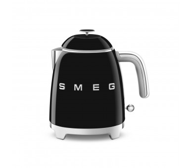 Mini Hervidor Smeg 50' Style Negro 1400W