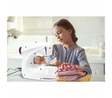 Maquina de coser con mesa extraible