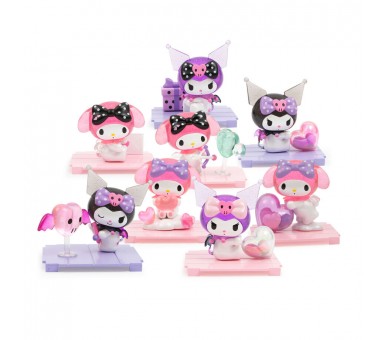 Figura sorpresa Kuromi & My Melody Love Story Hello Kitty surtido