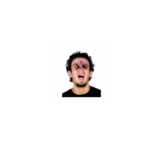 Aplicación De Látex Y Maquillaje Herida Forma De Cruz