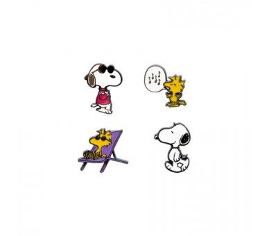 Set 4 Pins Snoopy