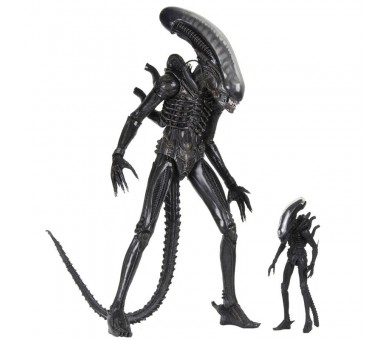 Figura articulada Ultimate Big Chap Alien El Octavo Pasajero 40 Aniversario SDCC 23cm