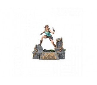 Figura Lara Croft Tomb Raider 24Cm
