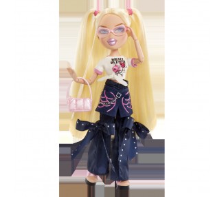 Muñeca Cloe Stylin + Camiseta Bratz