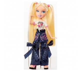 Muñeca Cloe Stylin + Camiseta Bratz