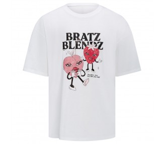 Muñeca Cloe Stylin + Camiseta Bratz
