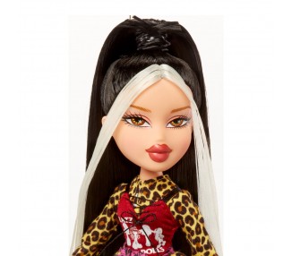 Muñeca Jade Stylin + Camiseta Bratz
