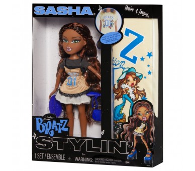 Muñeca Sasha Stylin + Camiseta Bratz