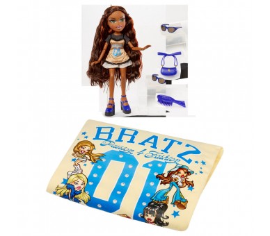 Muñeca Sasha Stylin + Camiseta Bratz