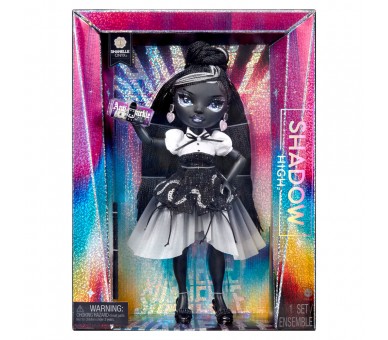 Muñeca Shanelle Onyx Collector Doll Shadow High