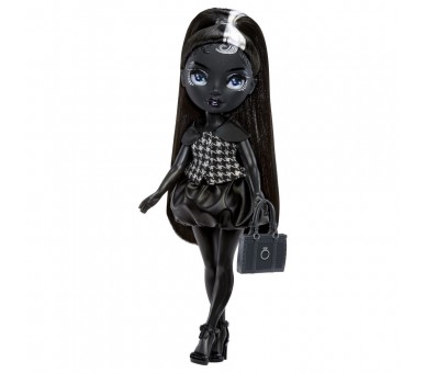 Muñeca Shanelle Shadow High