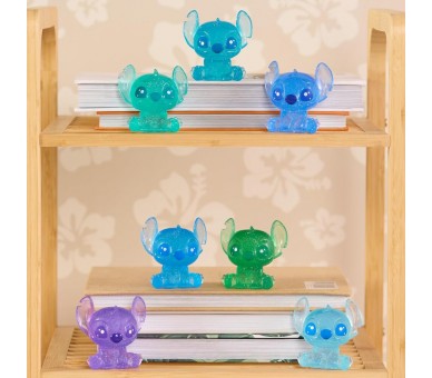 Capsula figura sorpresa Squish a Stitch Blind Stitch Disney surtido