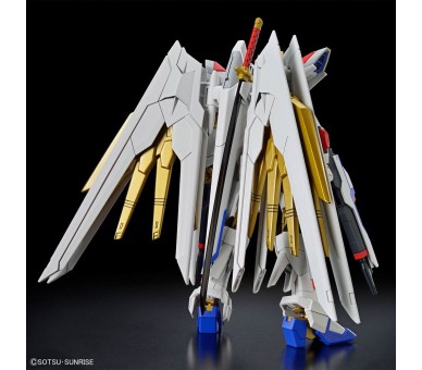 Maqueta HGCE 1/144 Mighty Strike Freedom Gundam