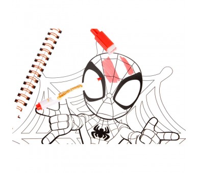Libro magico pinta con agua Spiderman Marvel