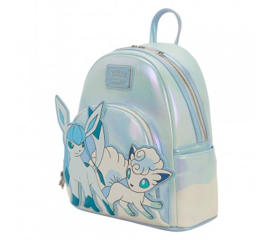 Mochila Invierno Pokemon Loungefly 26cm