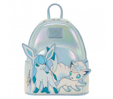 Mochila Invierno Pokemon Loungefly 26cm