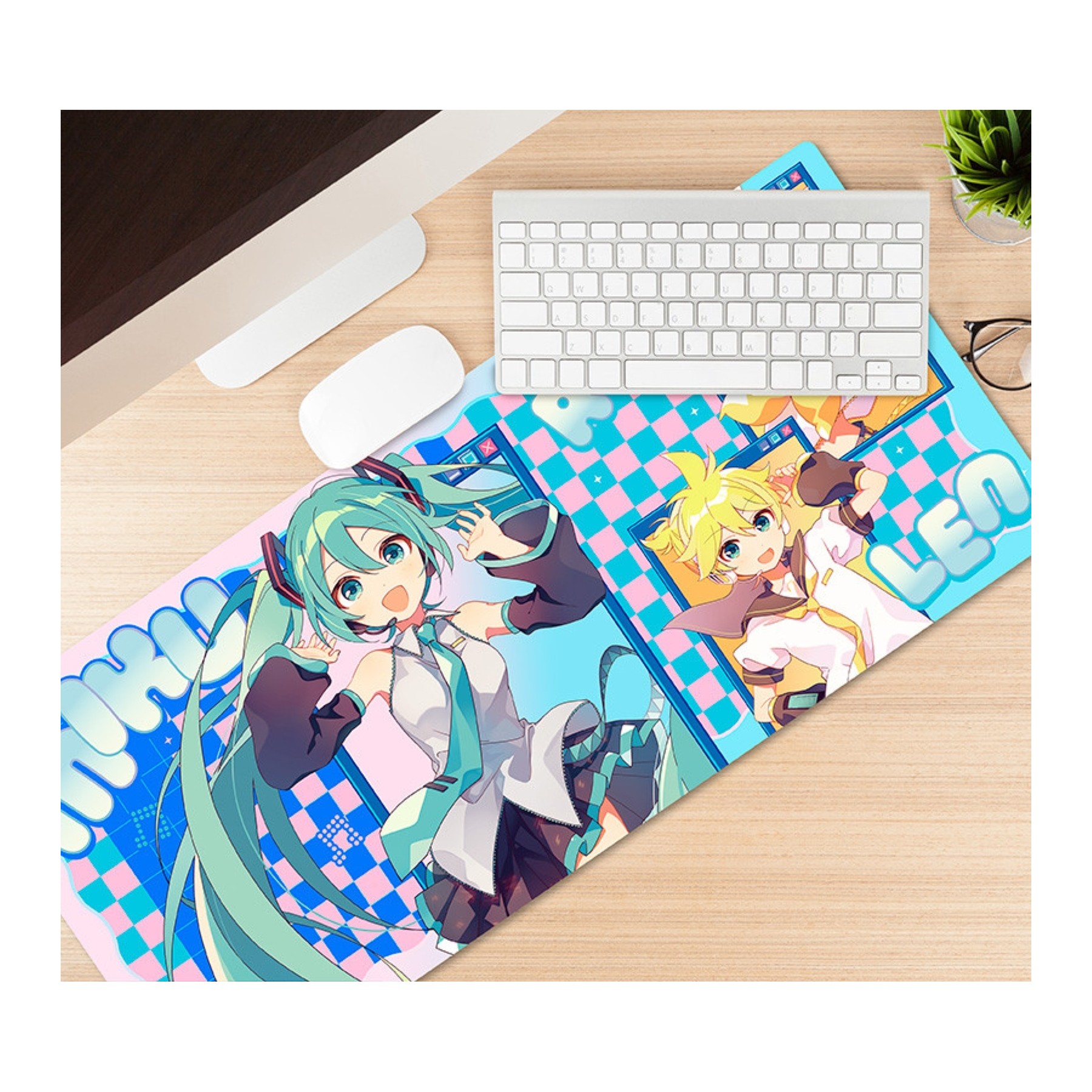 Hatsune Miku Tappetino Mouse XXL: Miku & friends 90x40cm