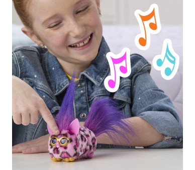 Mini Furby Kitt-Ee-Luv Furblet