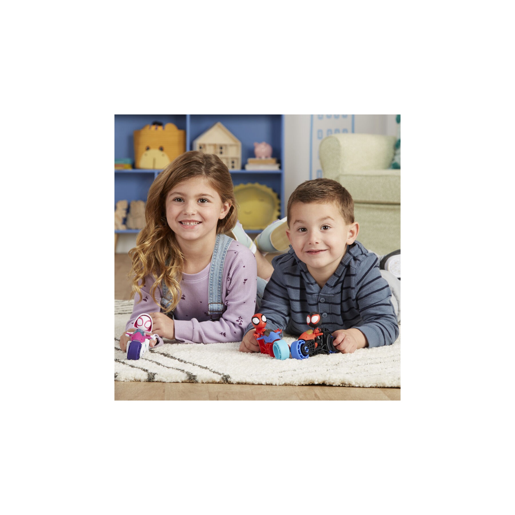 Vehiculo + figura Spidey Marvel 10cm surtido