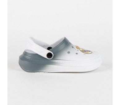 Zuecos Premium Pins Real Madrid surtido