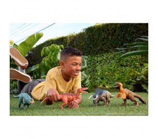 Dinosaurio Wild Roar Jurassic World surtido