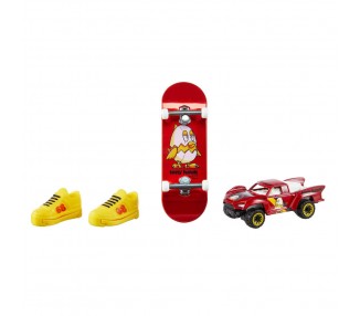 Skate + Coche Hot Wheels surtido