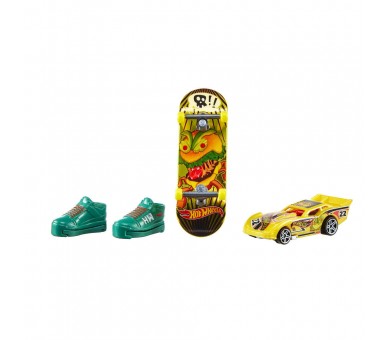 Skate + Coche Hot Wheels surtido