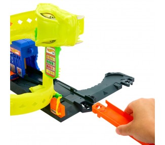Pista City Ataque Espiral de Serpiente Hot Wheels