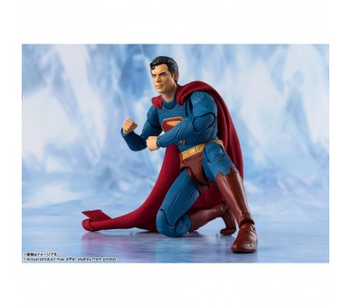 Figura S.H. Figuarts Superman 2025 Superman DC Comics 16cm