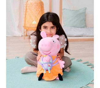 Peluche Mama Pig con Evie Peppa Pig 33cm