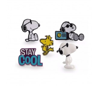 Set 5 pins Snoopy Peanuts