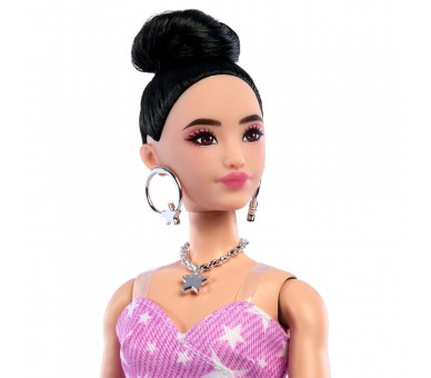 Muñeca Vaqueros Acampanados Deluxe Barbie