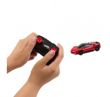 Coche radio control Ferrari SF90 Hot Wheels
