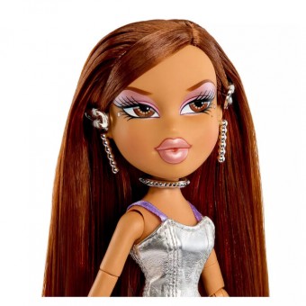 Muñeca Yasmin + Charmz Stylin Bratz