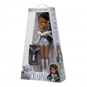 Muñeca Sasha + Charmz Stylin Bratz