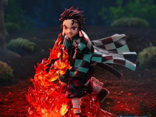 ST Demon Slayer Xross Link: Tanjiro Kamado Rerun 12cm