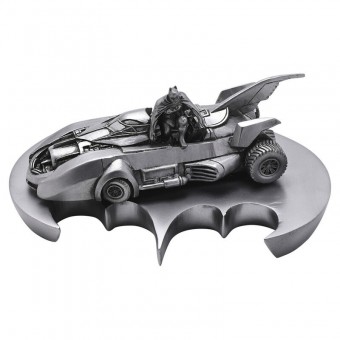Figura Batmobile & Batman DC Comics