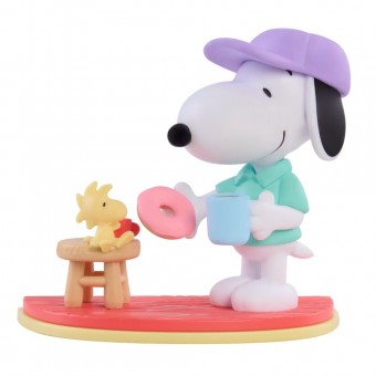 Figura escenario sorpresa Snoopy Peanuts surtido