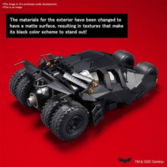 Coche Model Kit Batmobile Batman Begins DC comics 1/35