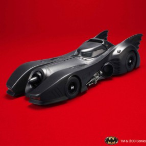Coche Model Kit Batmobile Batman DC comics 1/35