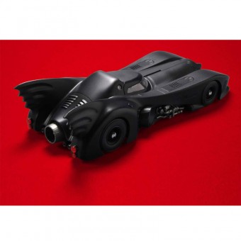 Coche Model Kit Batmobile Batman DC comics 1/35